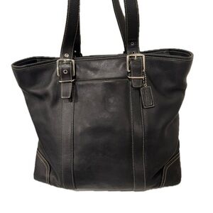 Vintage Coach Hampton Black Leather Purse